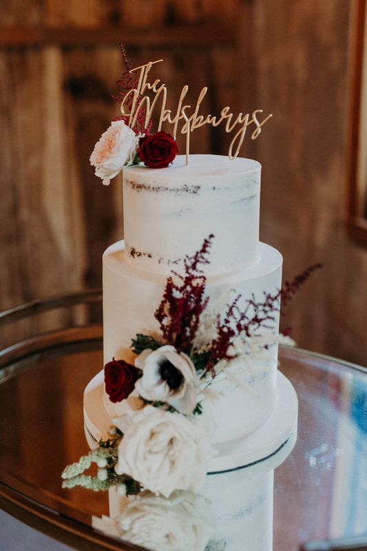 Cedarmont Farm Nashville Wedding Cake